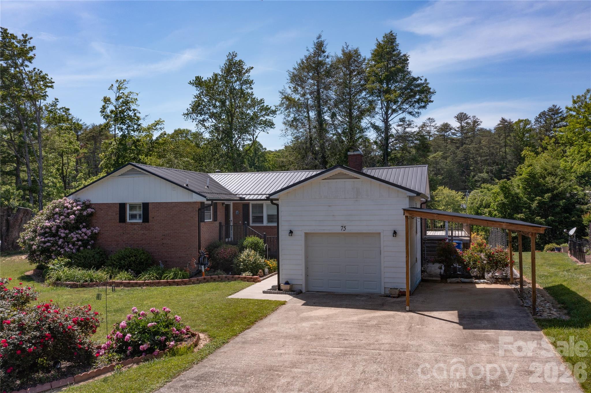 75 Hawthorne Drive