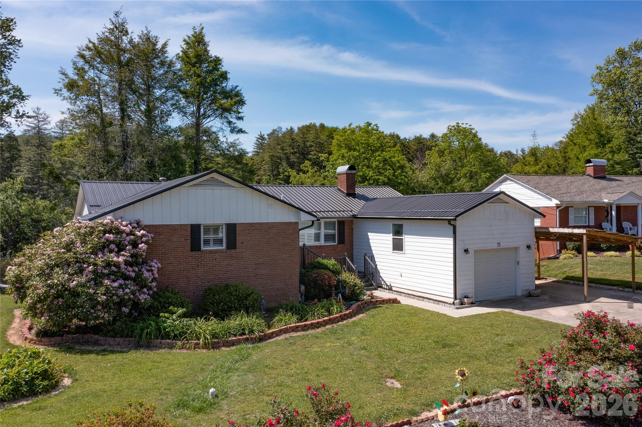 75 Hawthorne Drive