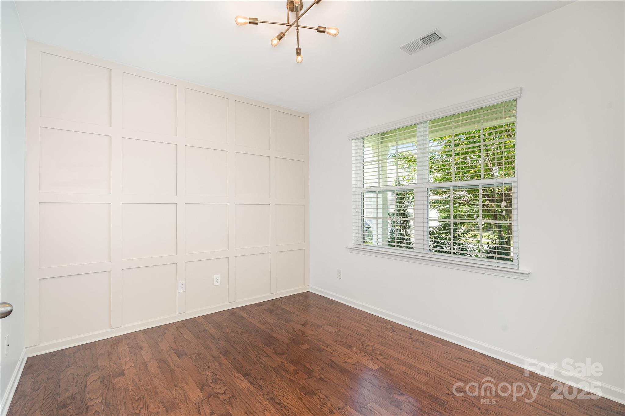 1105 Wainscott Drive