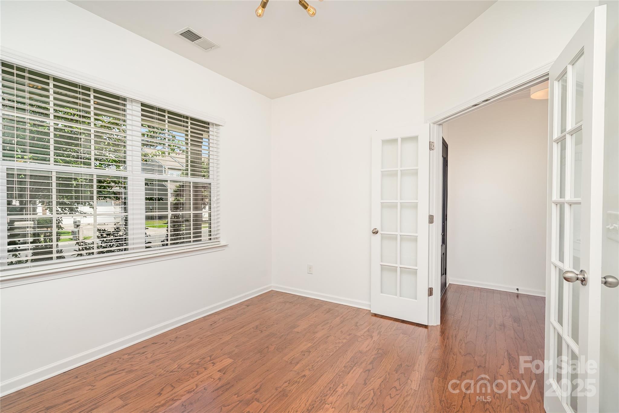 1105 Wainscott Drive