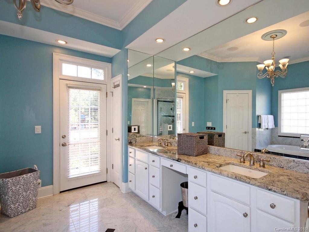 Craftsman Point - Residential