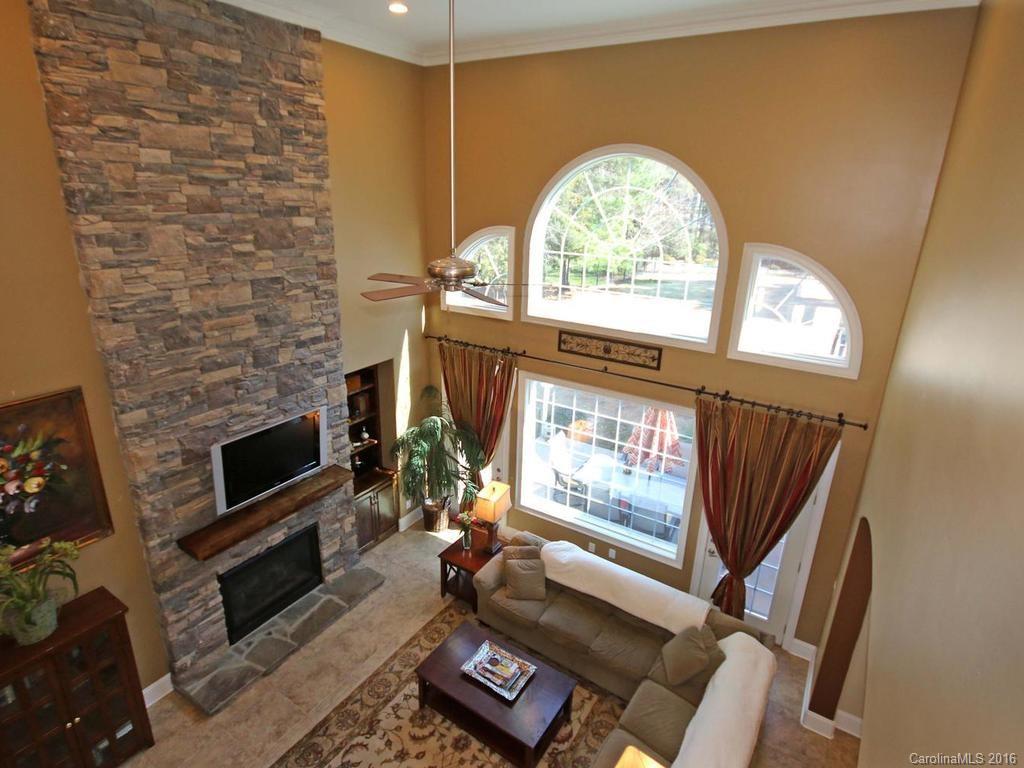 Craftsman Point - Residential