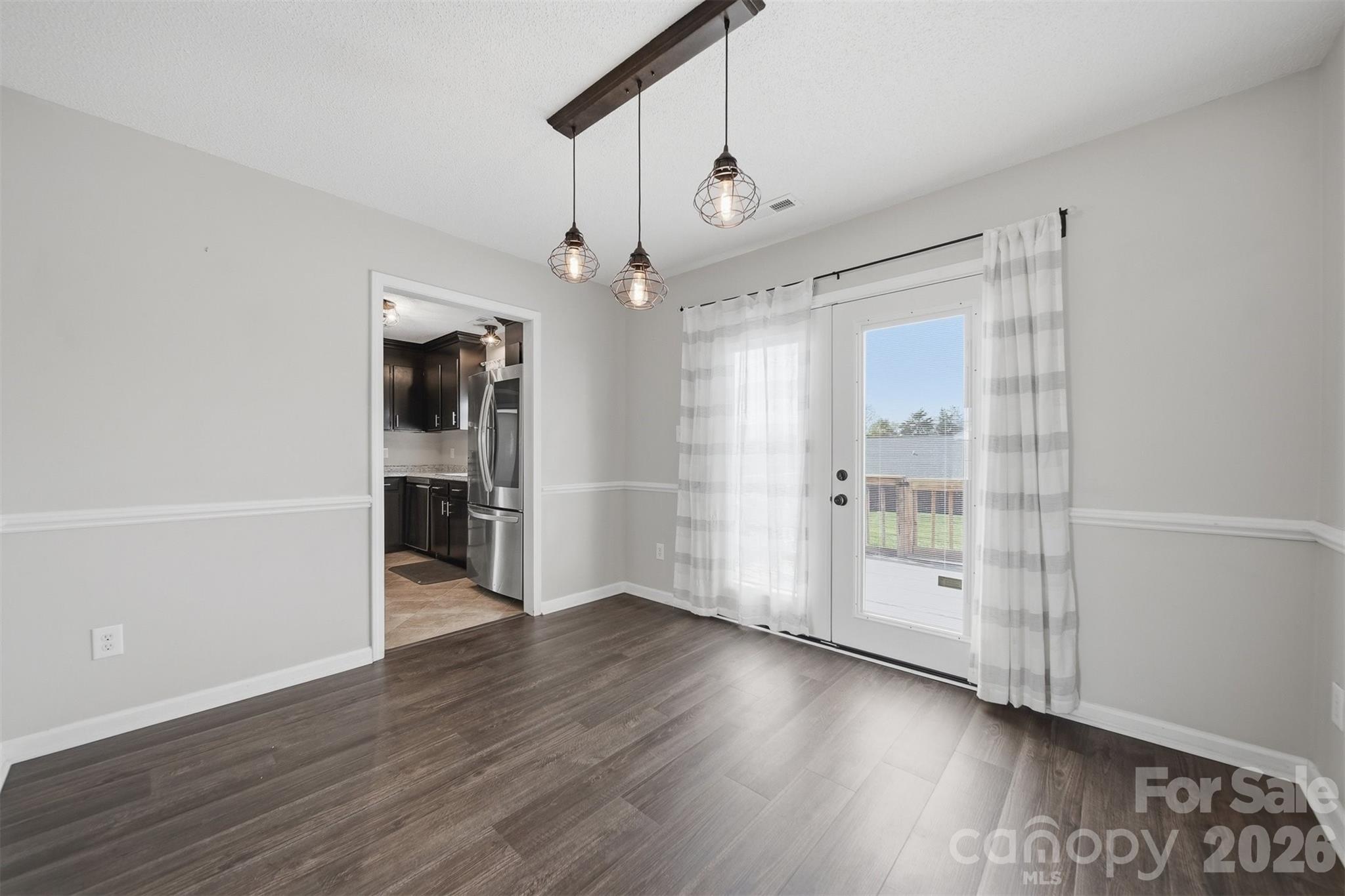 Swinging Bridge - Residential