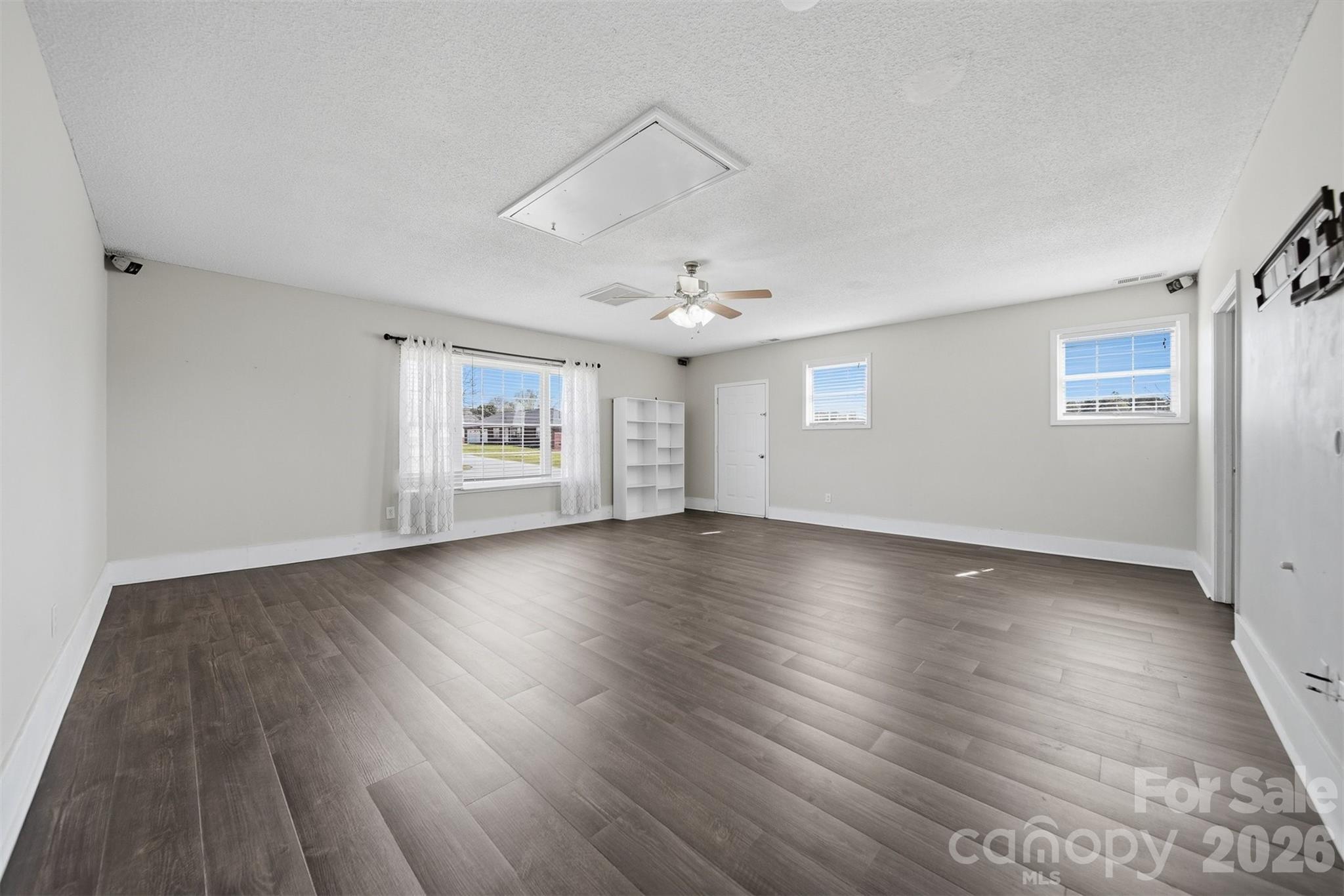 Swinging Bridge - Residential