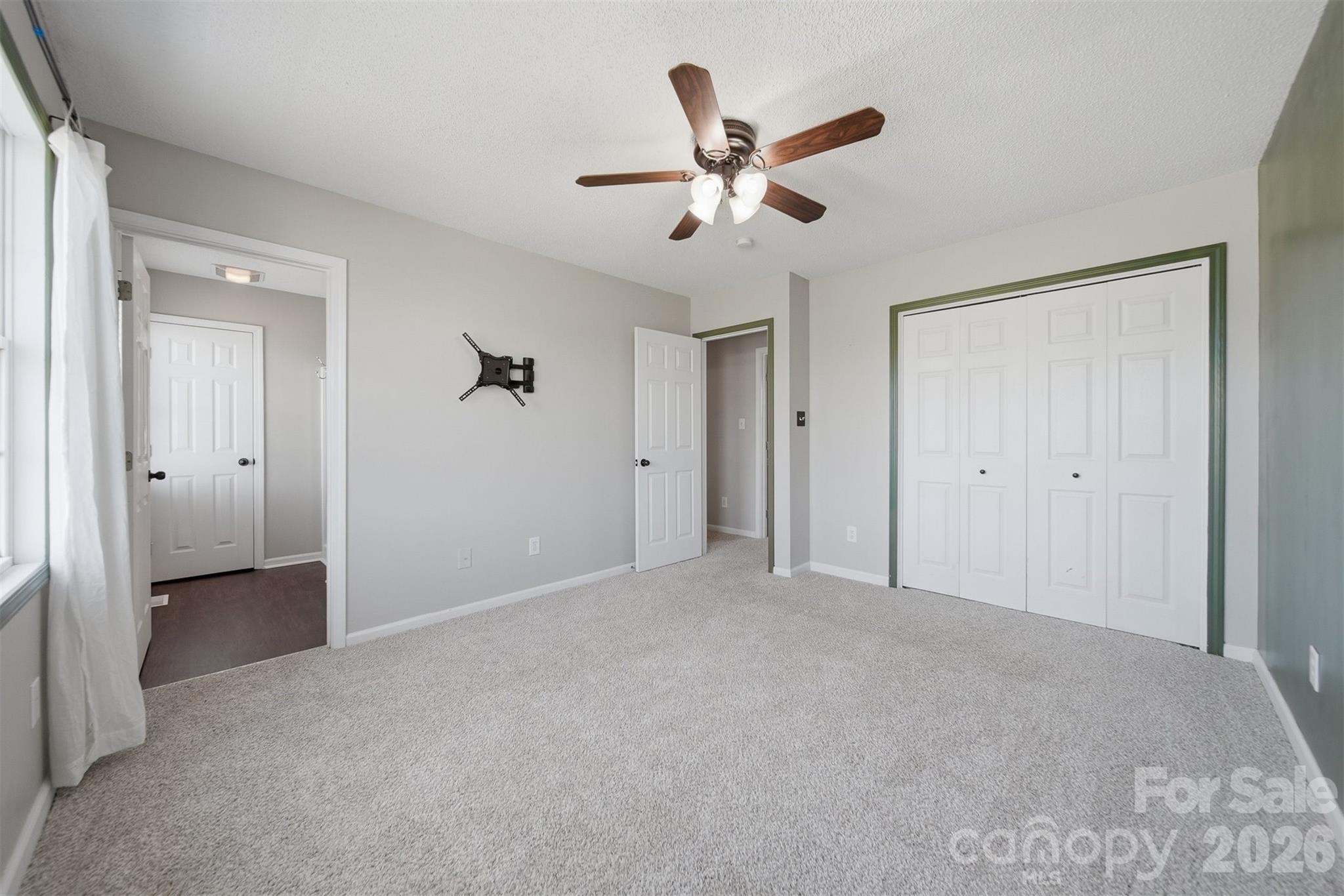 Swinging Bridge - Residential