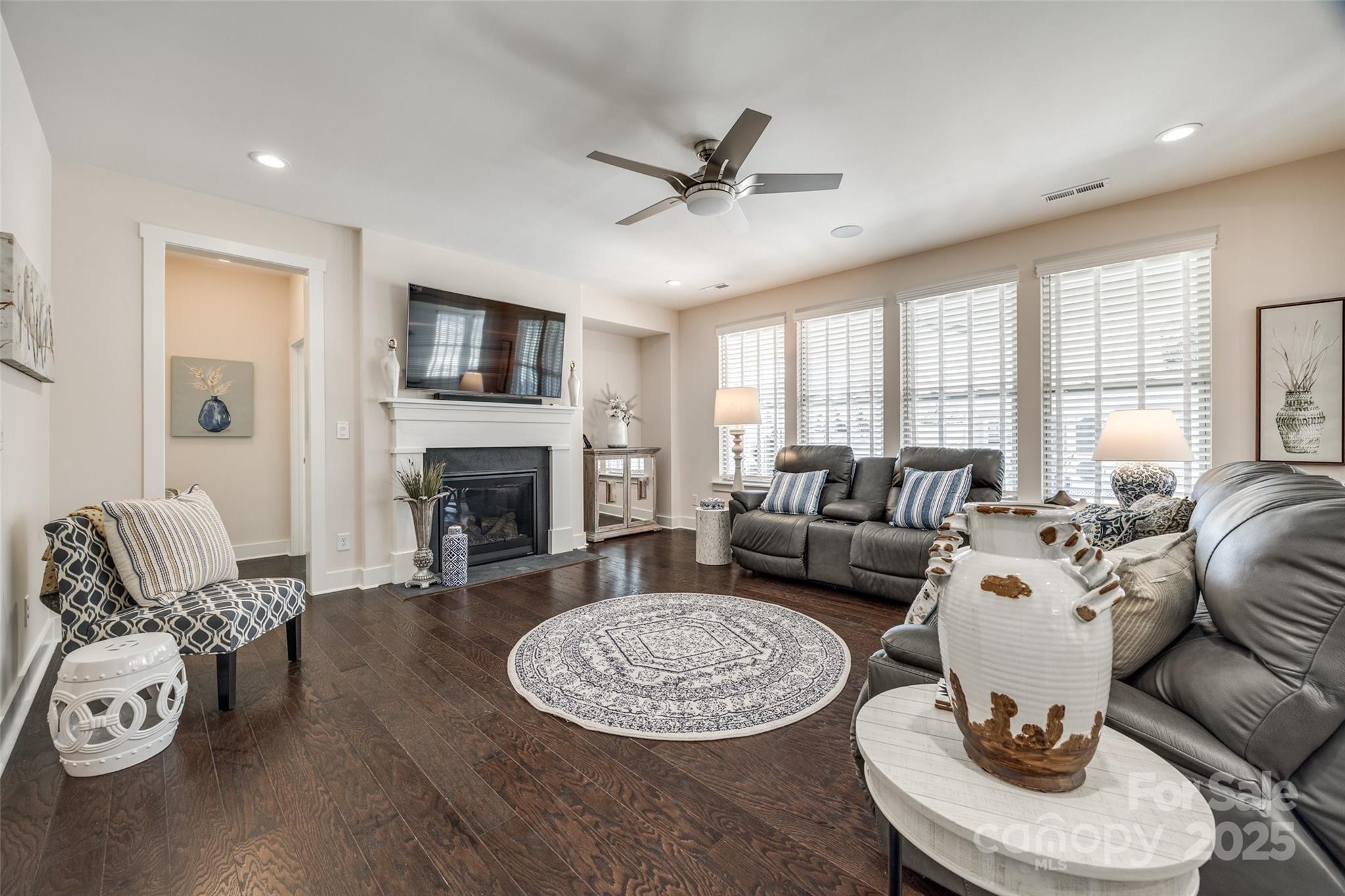 Paddlers Cove - Residential