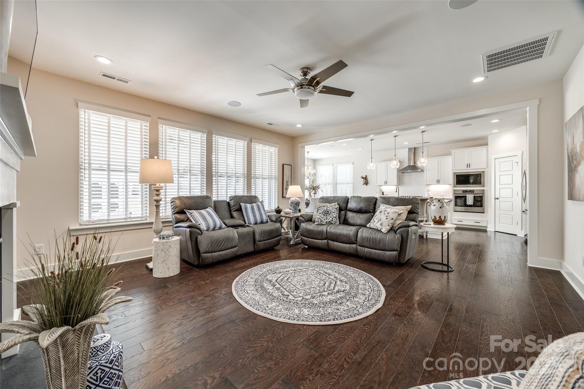 Paddlers Cove - Residential