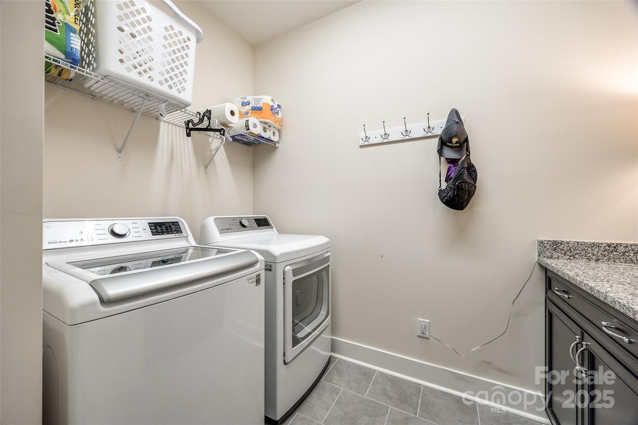 Paddlers Cove - Residential