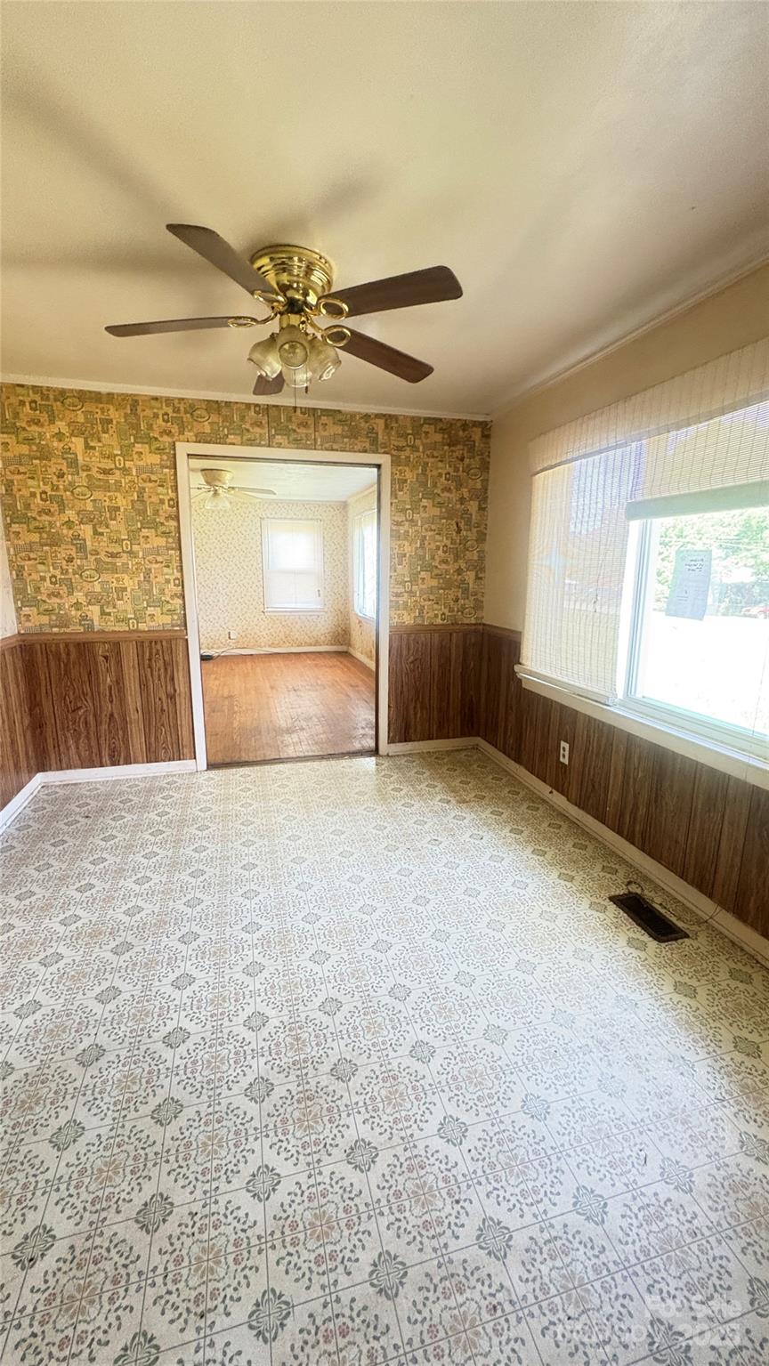 1073 Springdale Drive