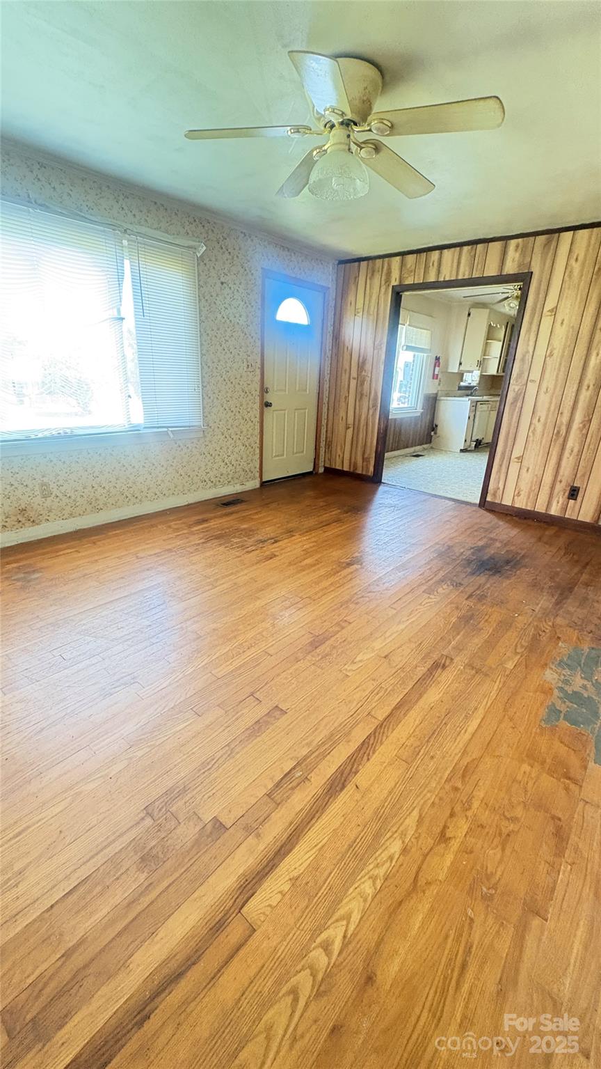 1073 Springdale Drive