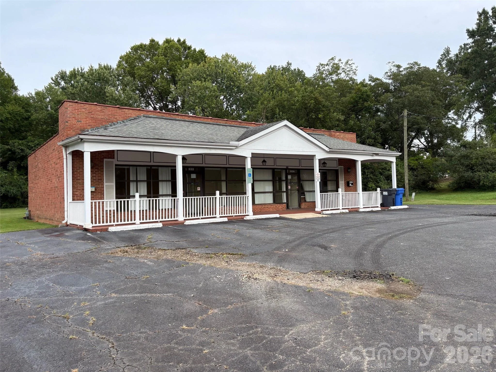 322 E Statesville Avenue, Mooresville, NC, 28115