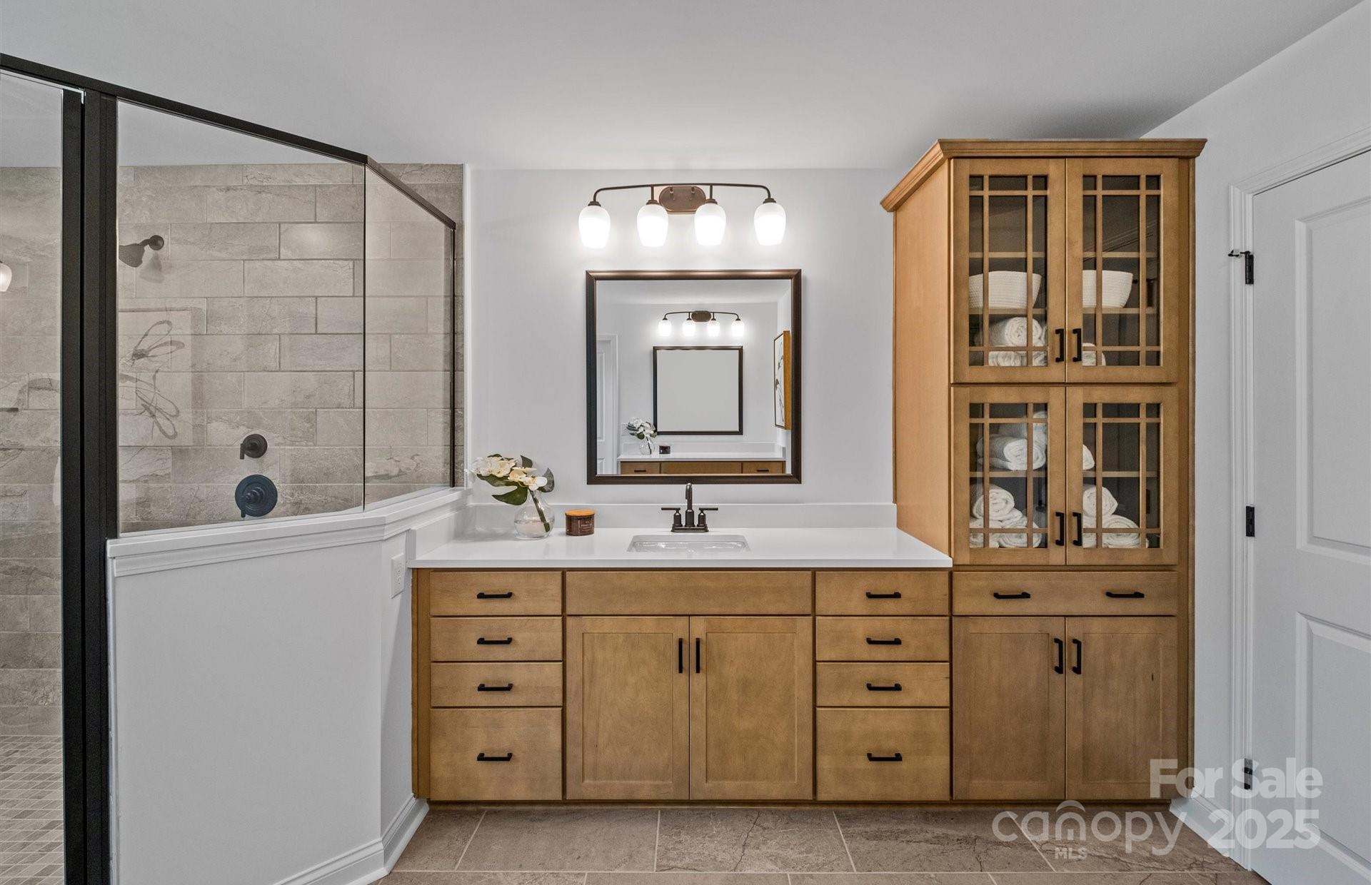 Patterson Pond - Residential