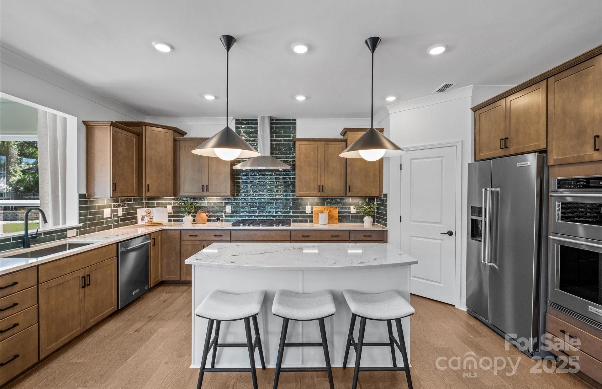 Patterson Pond - Residential