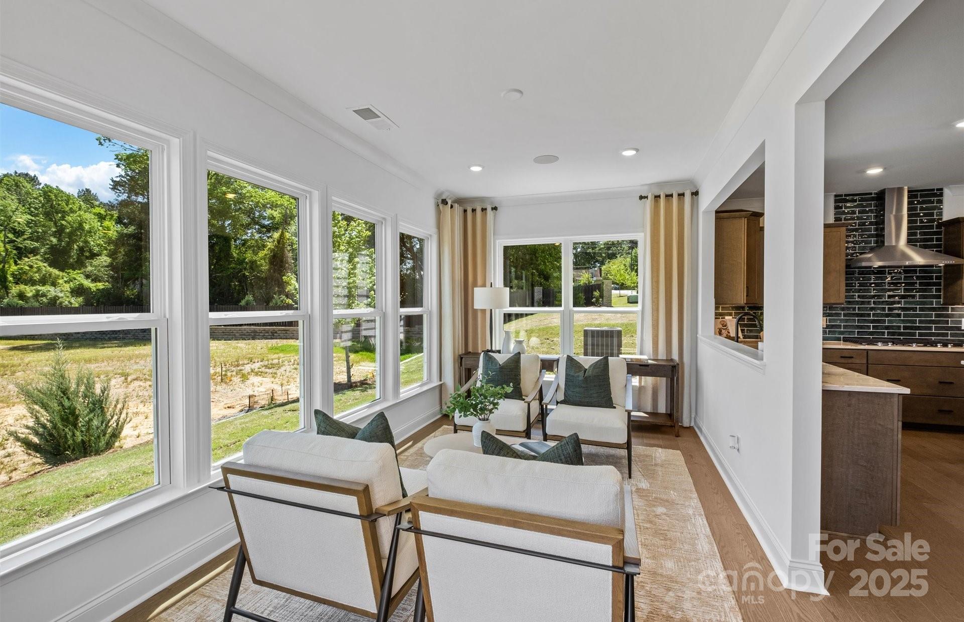 Patterson Pond - Residential