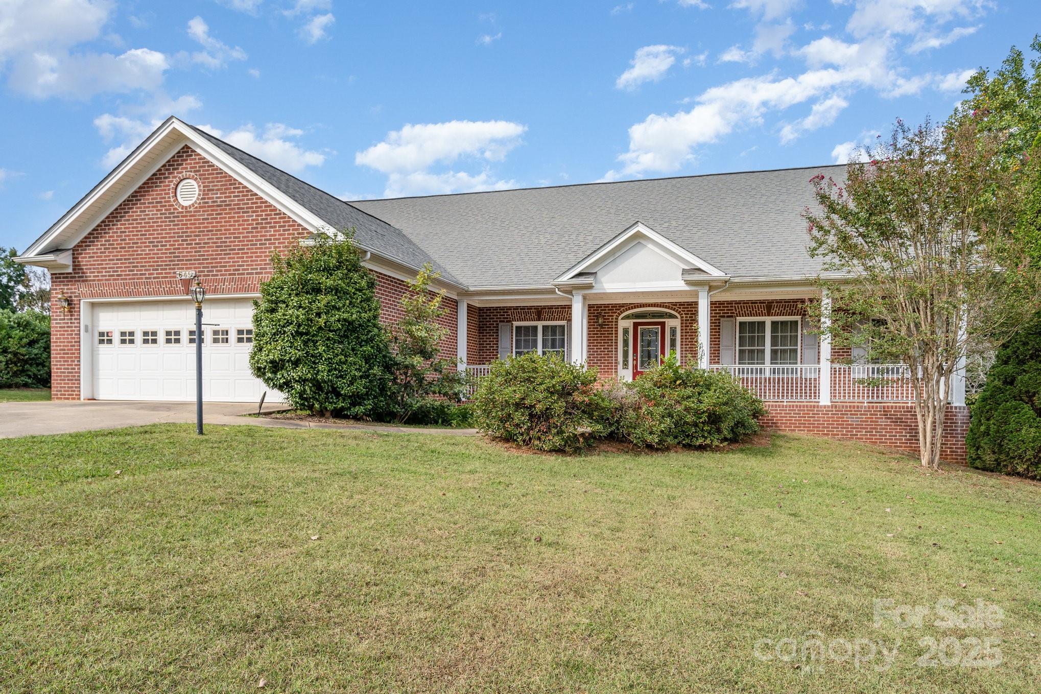 640 40th Avenue Lane NW