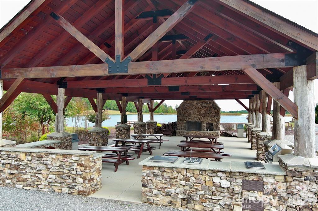 Grandview Peaks - Residential