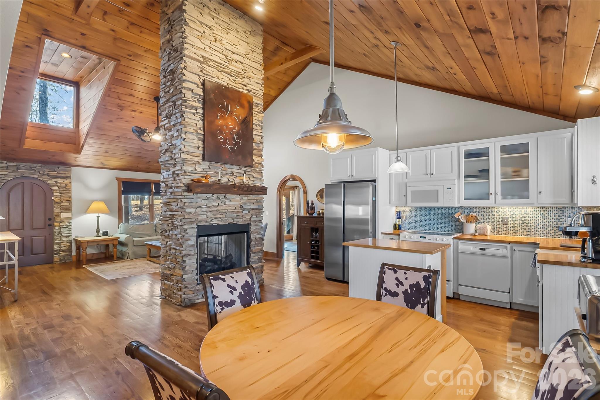 Grandview Peaks - Residential