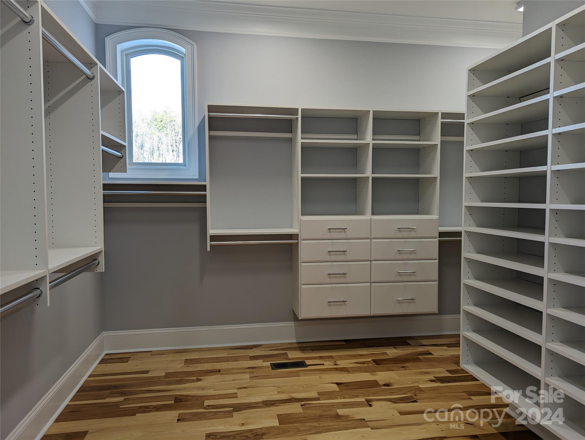 Hunts Landing - Residential