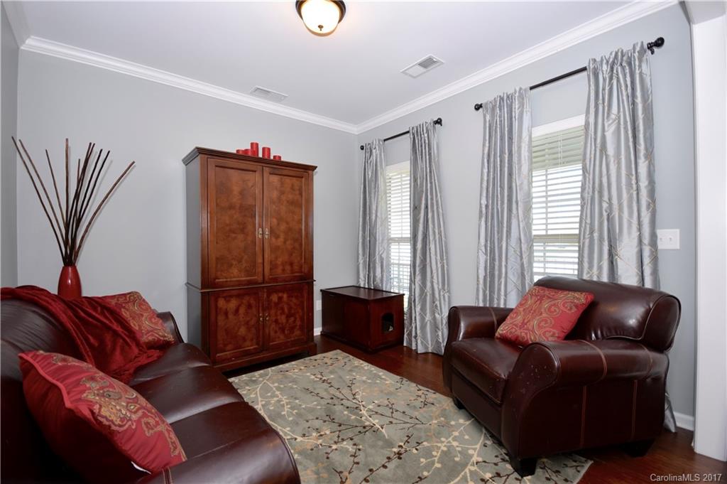 Norman Pointe - Residential