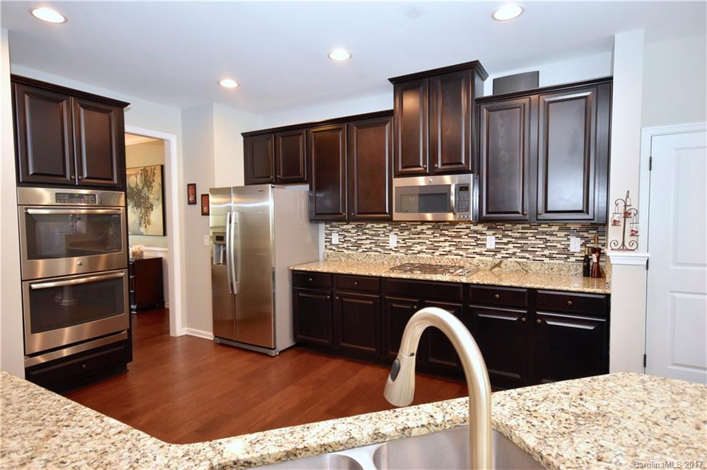 Norman Pointe - Residential