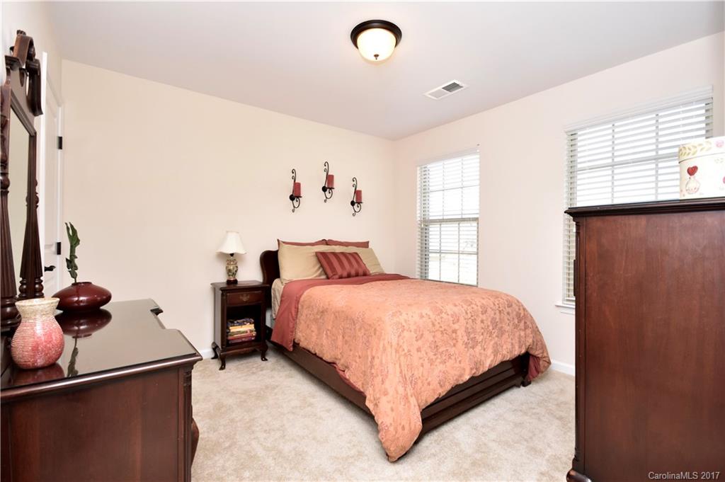 Norman Pointe - Residential