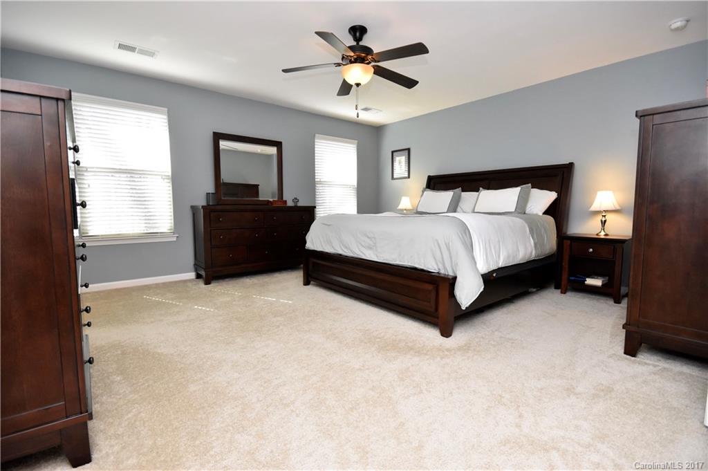 Norman Pointe - Residential