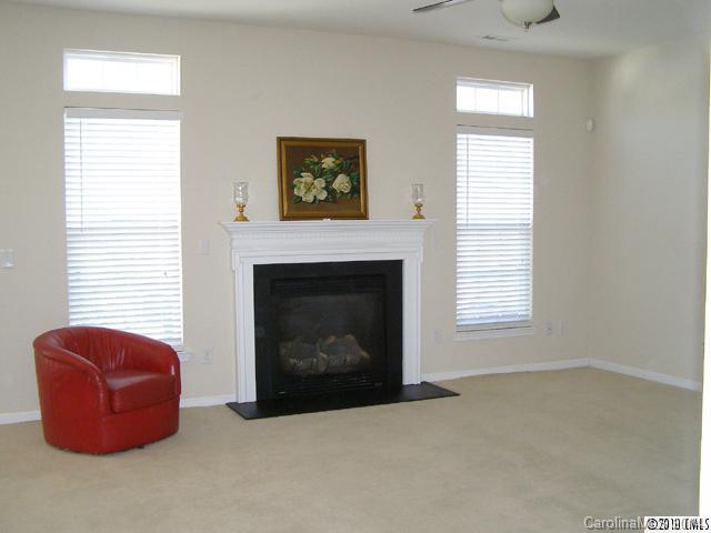 Autumn Cove At Lake Wylie - Residential Lease