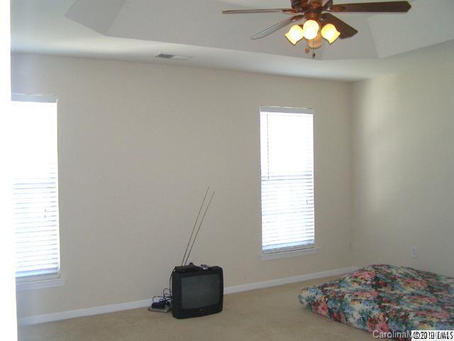 Autumn Cove At Lake Wylie - Residential Lease