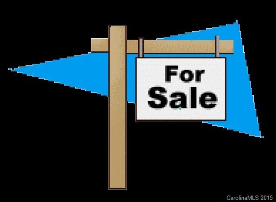 Nice wooded lot in Black Horse Run subdivision just waiting for you to build your new home. convenient to Charlotte and Ballantyne area.