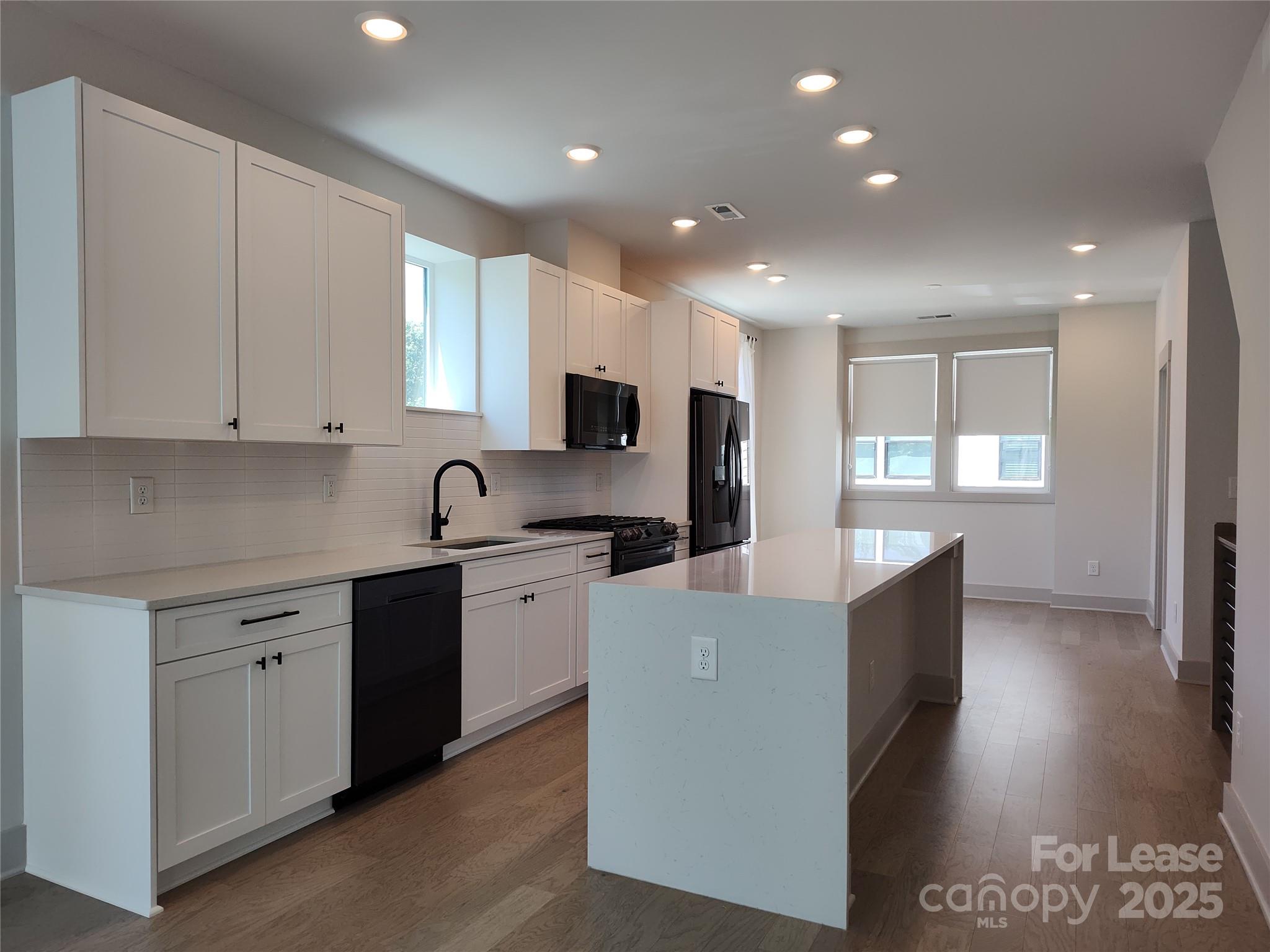 1037 Wesley Terrace Avenue