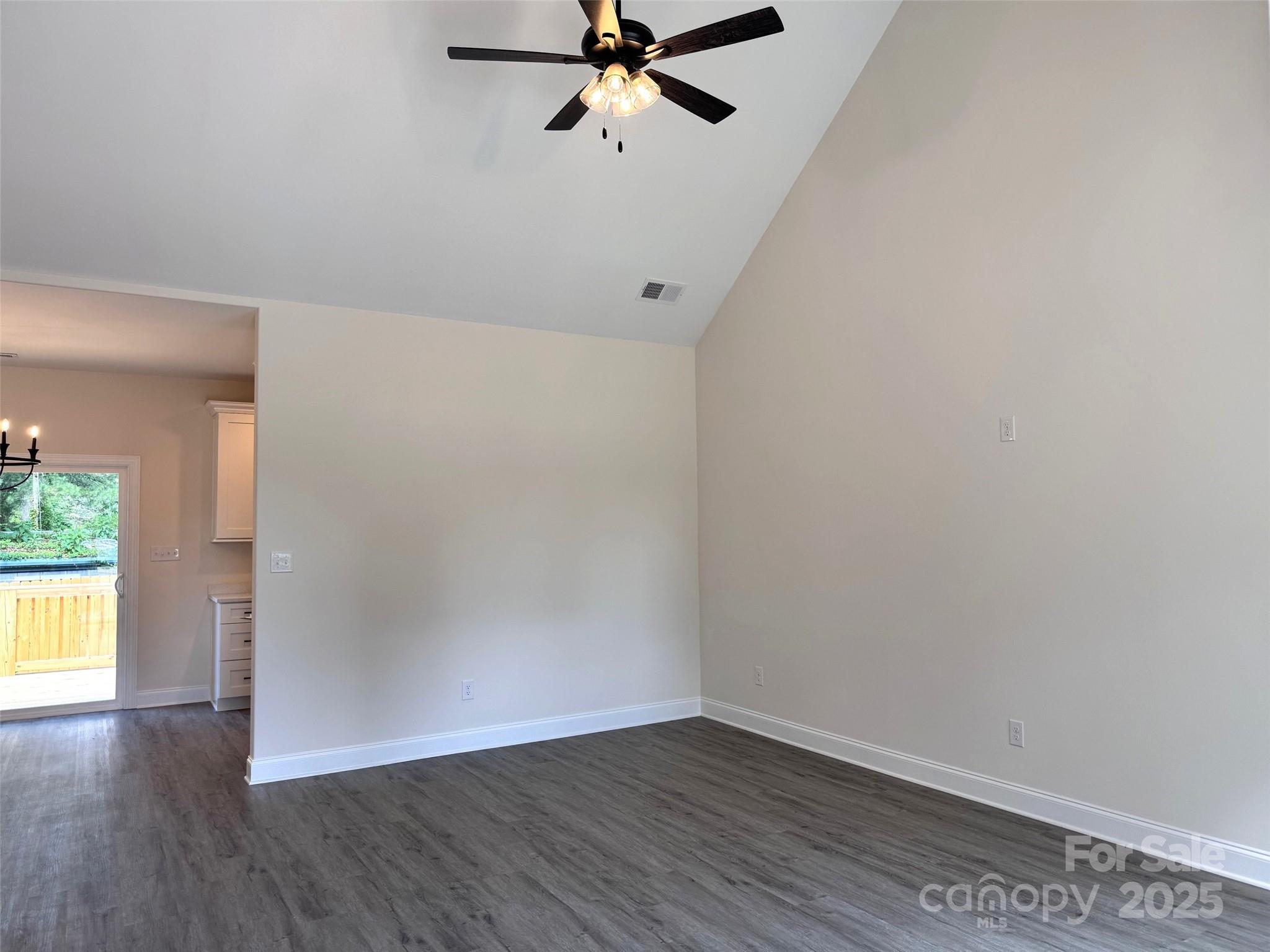 2051 Highwood Road