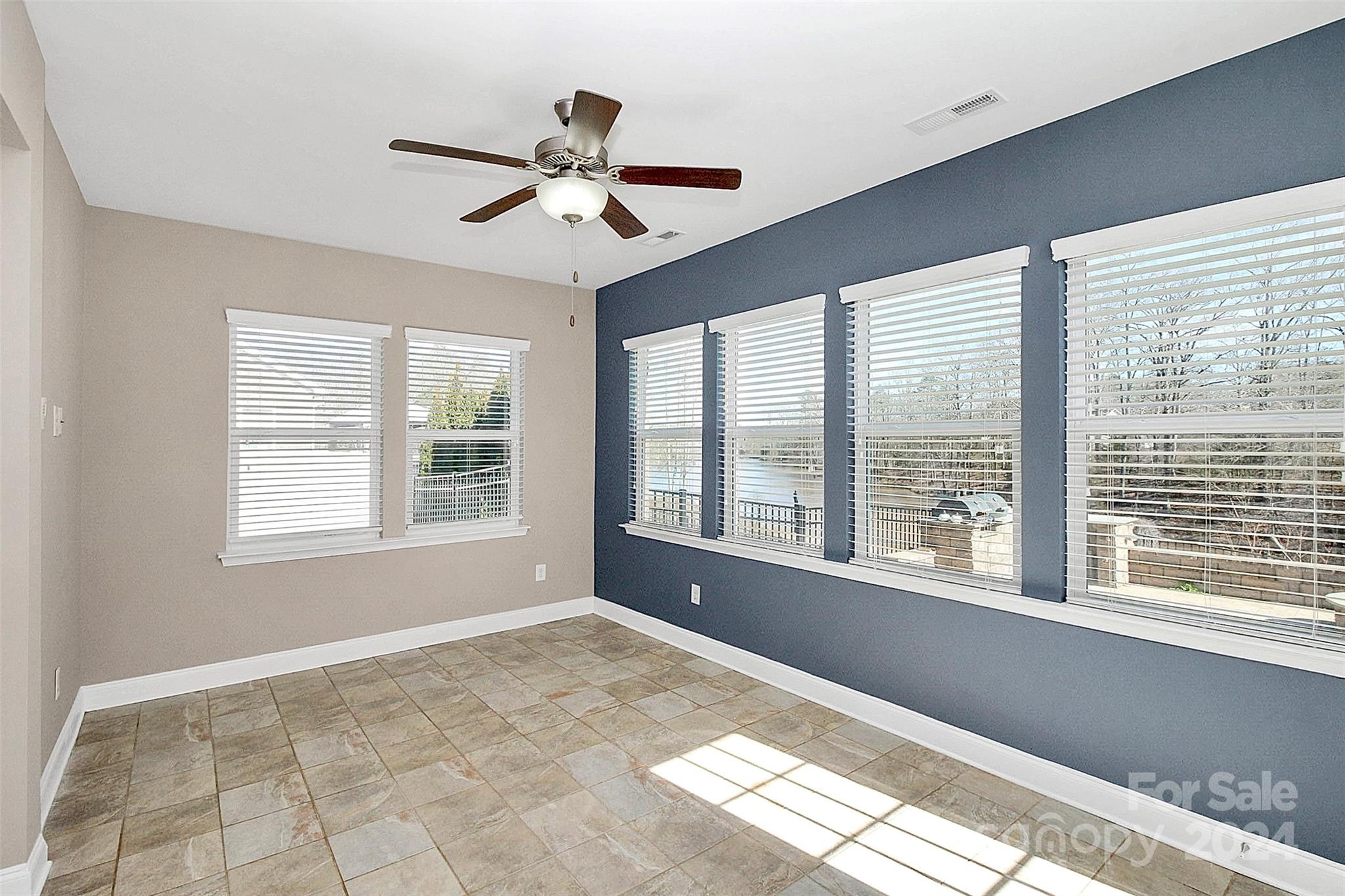 Stoneridge Lakes - Residential