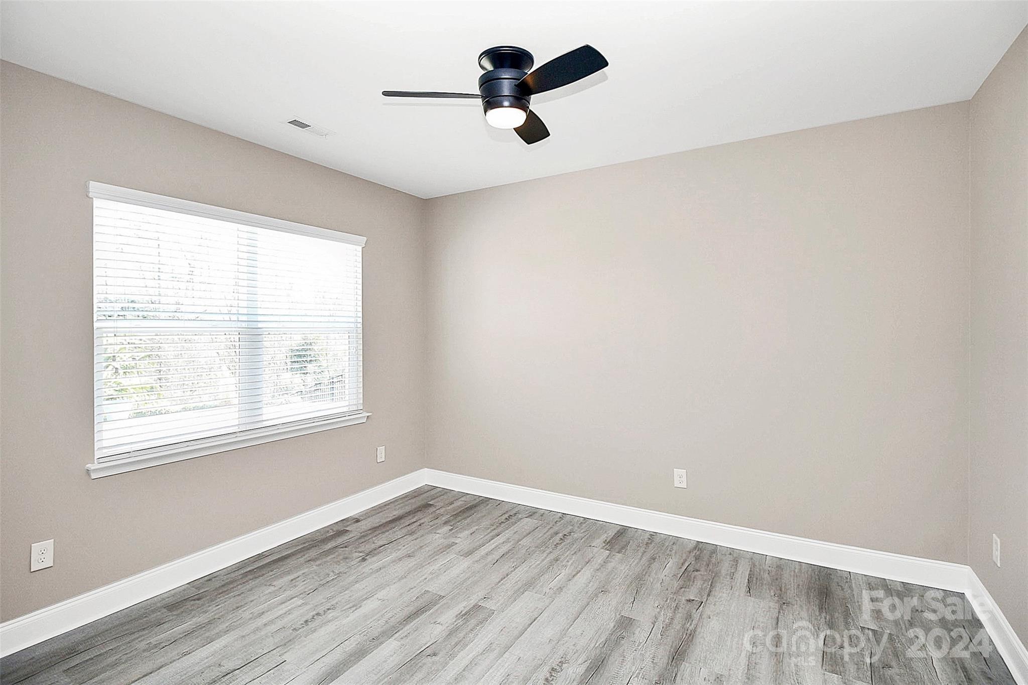 Stoneridge Lakes - Residential