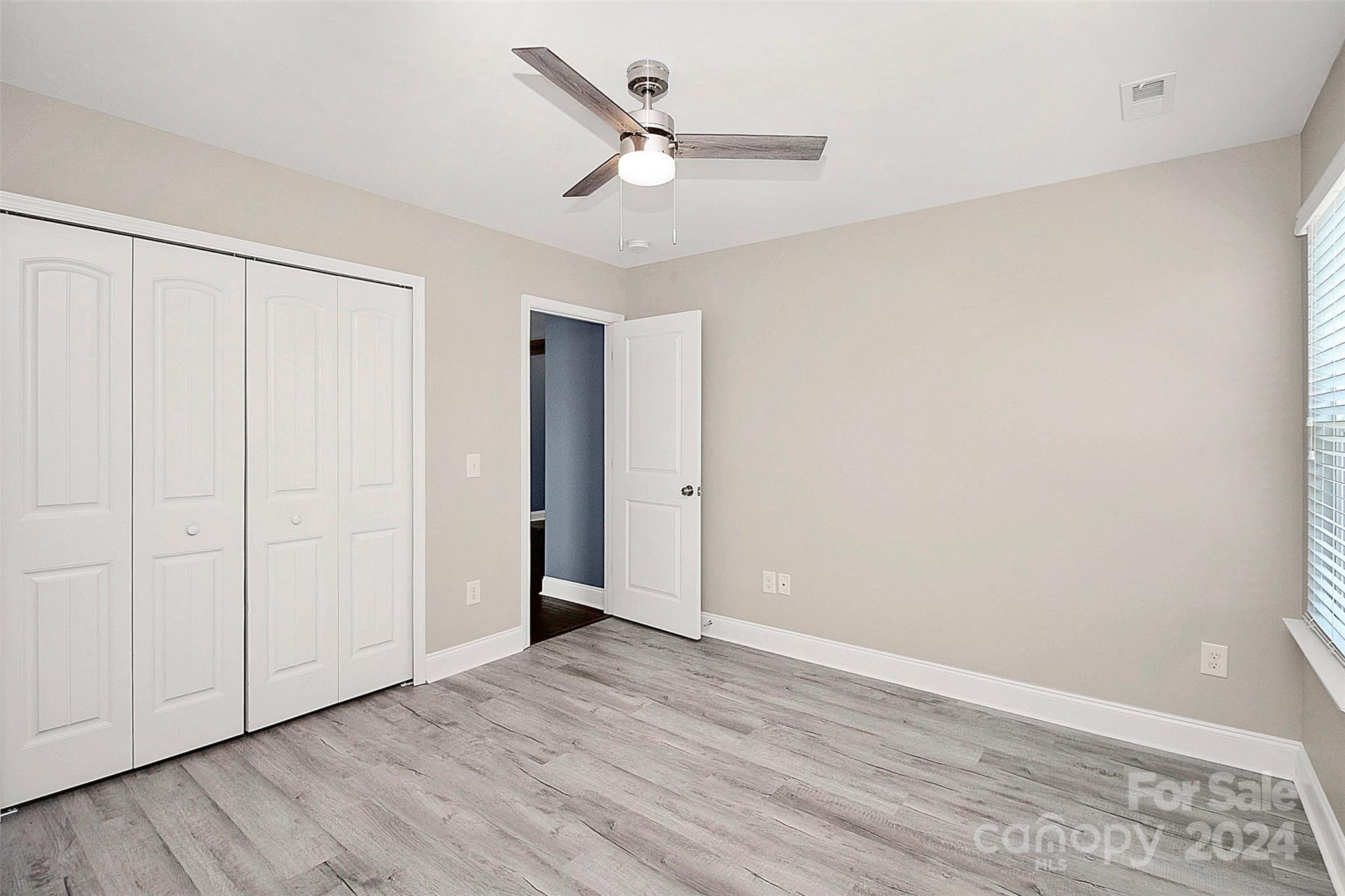 Stoneridge Lakes - Residential