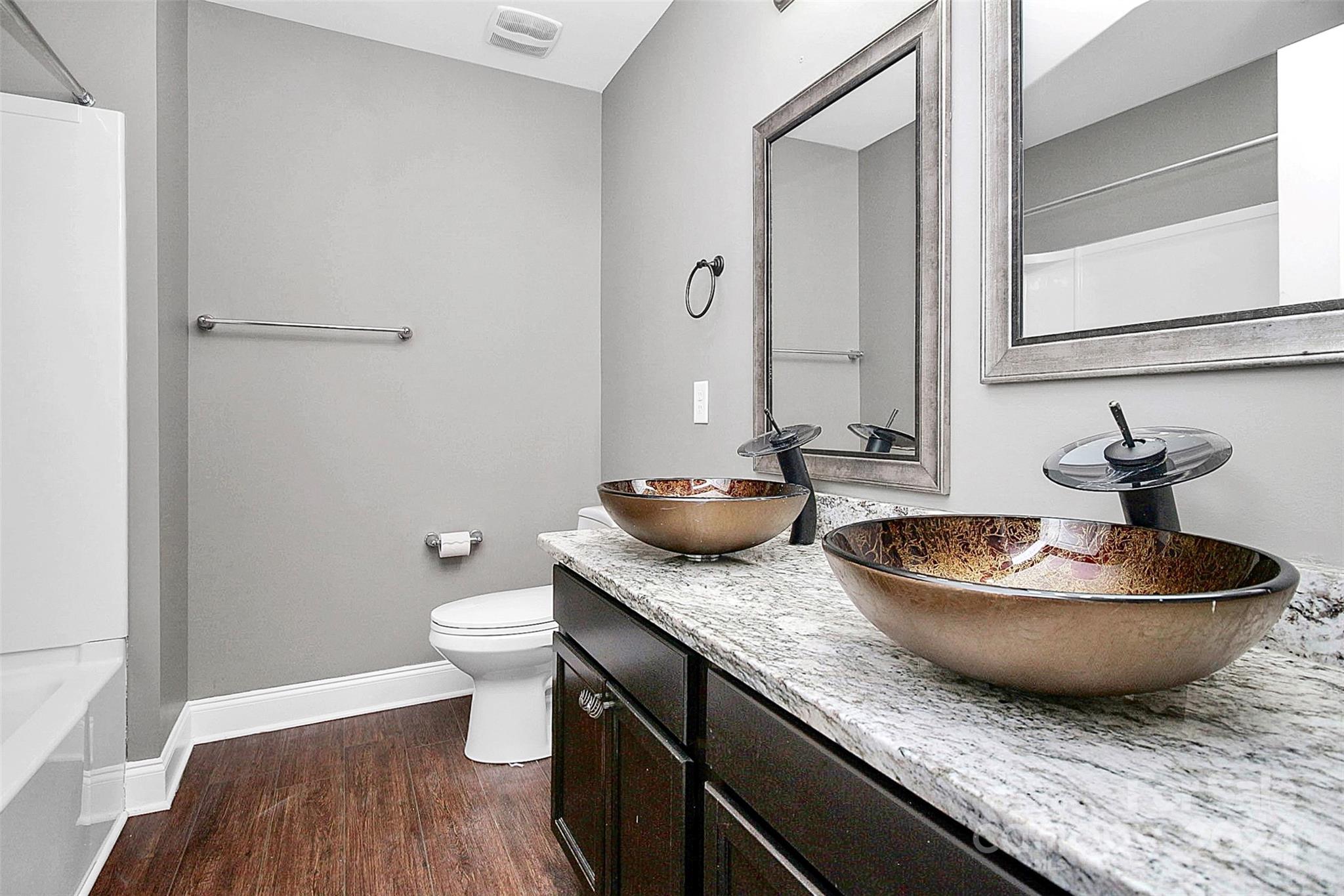 Stoneridge Lakes - Residential