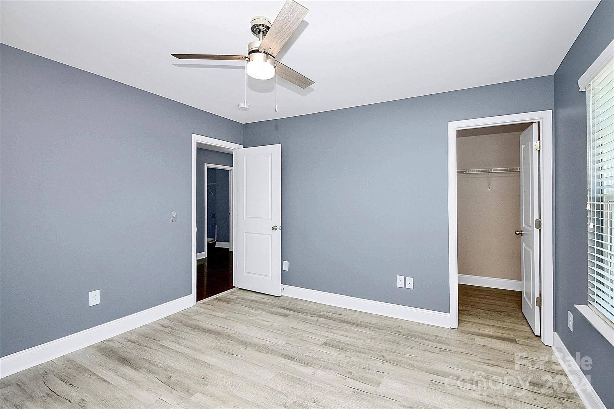 Stoneridge Lakes - Residential