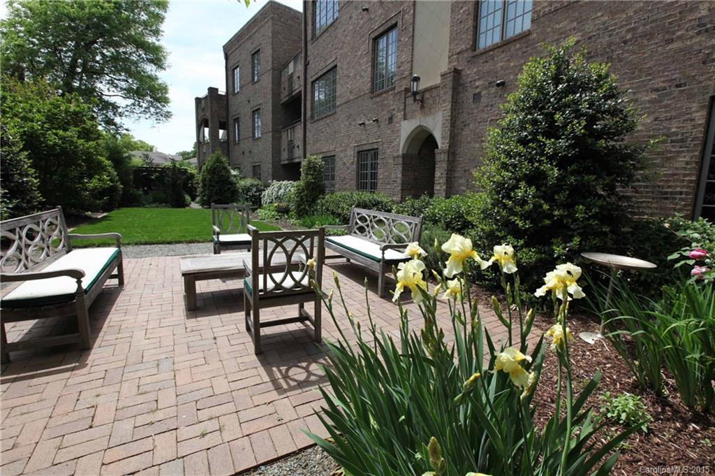 Myers Park - Residential Lease