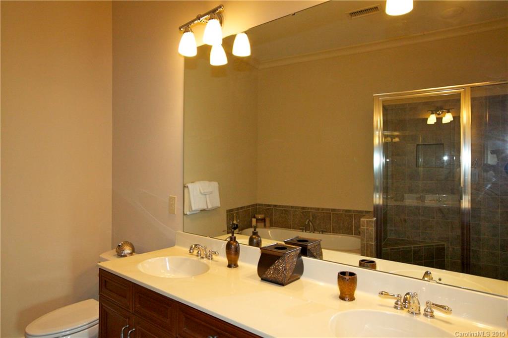 Myers Park - Residential Lease