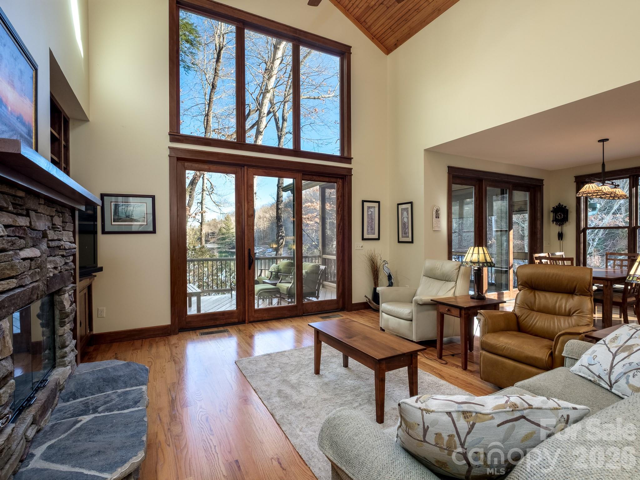 Connestee Falls - Residential