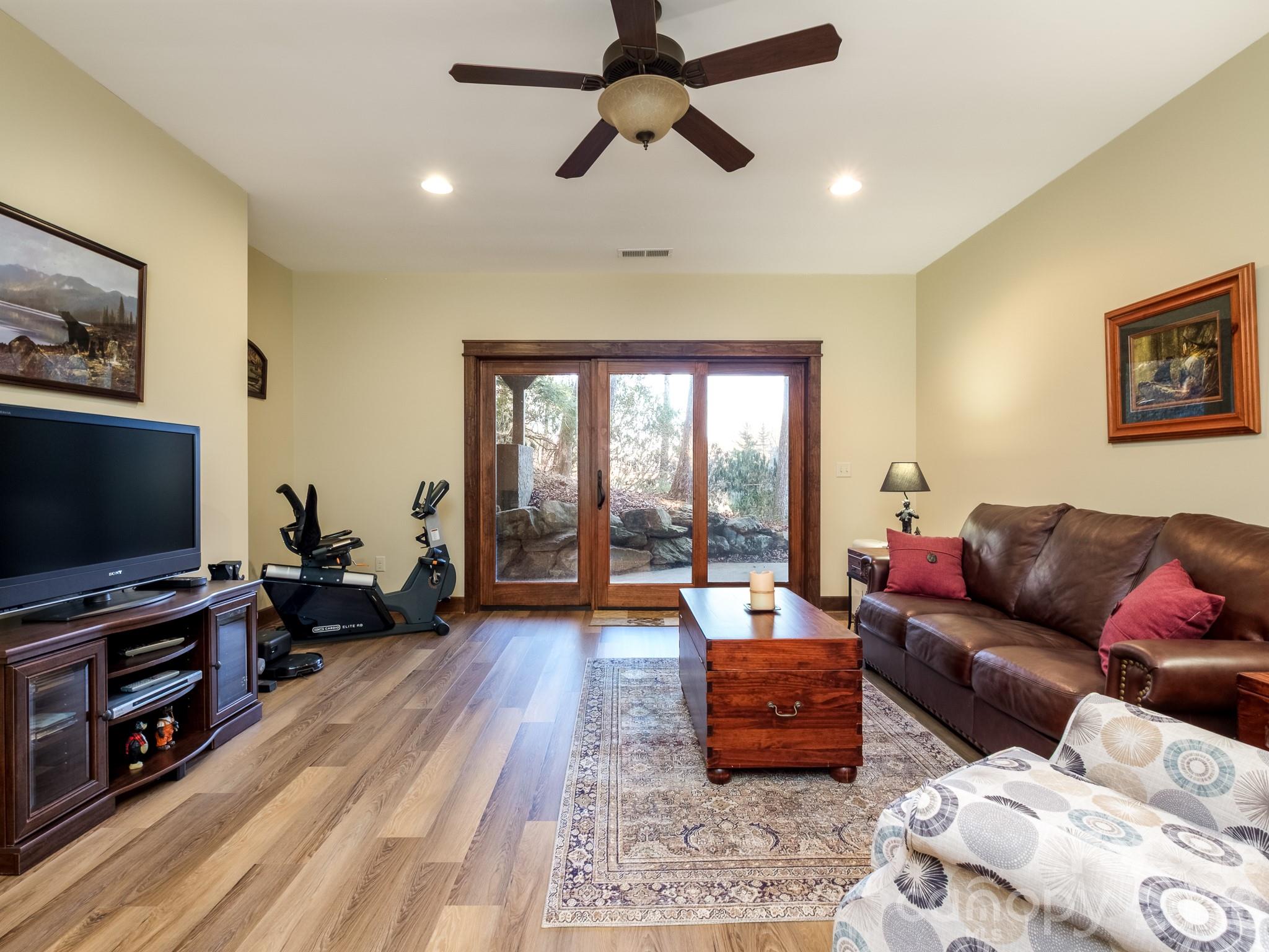 Connestee Falls - Residential