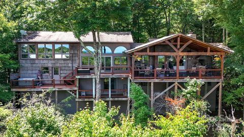 A home in Beech Mountain