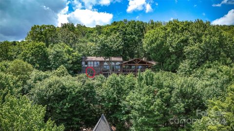 A home in Beech Mountain