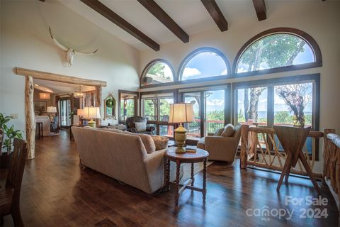 A home in Beech Mountain