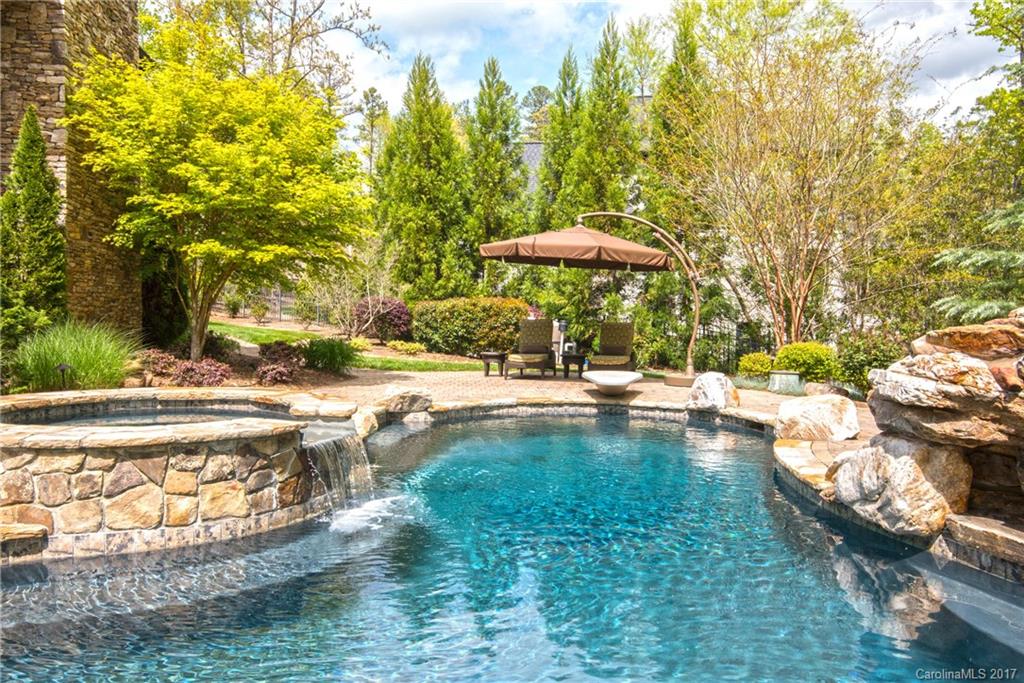 Chatelaine - Residential