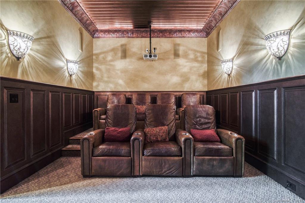 Chatelaine - Residential