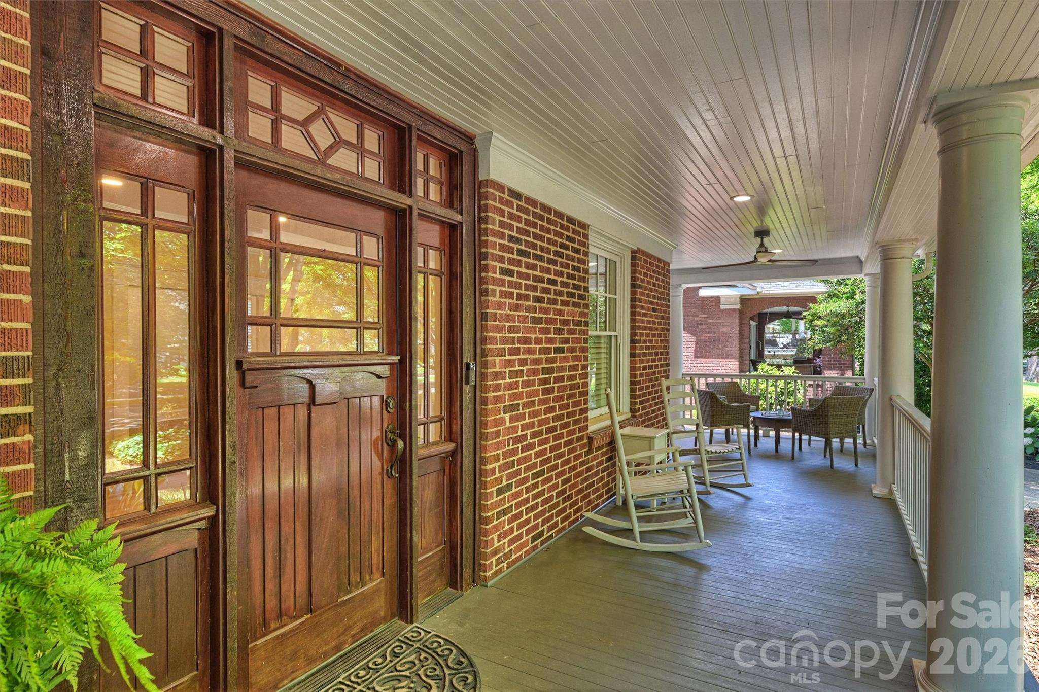 2126 Dilworth Road E