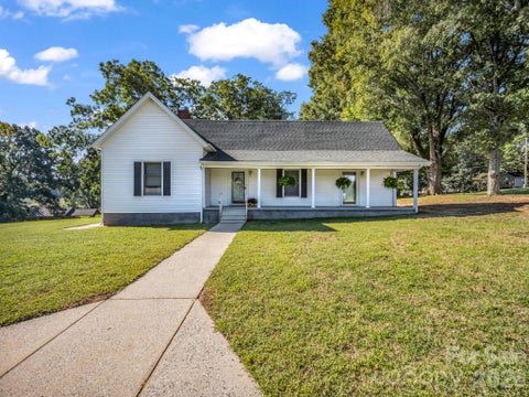 Photo of 3833 Robert Riding Road, Shelby, NC 28150 (MLS # 4429609)