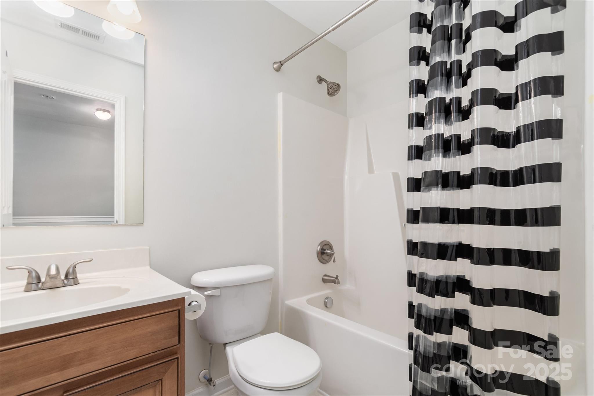 The Mews at Laurel Valley - Residential