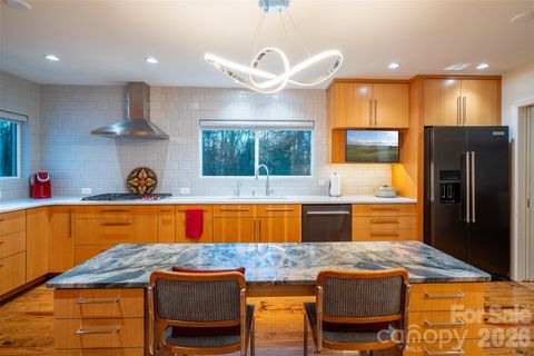 Photo of 1330 Cedar Lane, Charlotte, NC 28226 (MLS # 4326015)