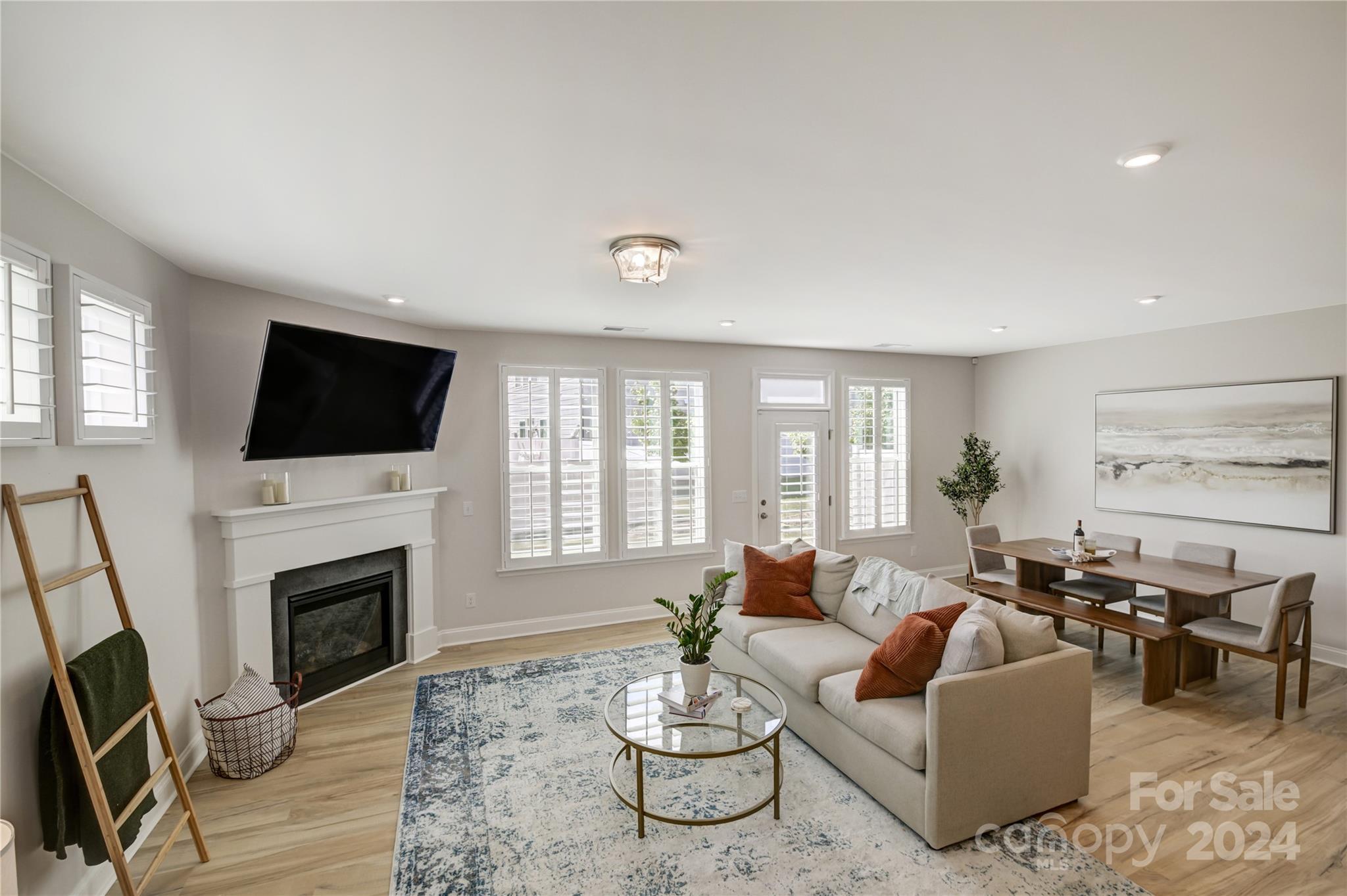 Paddlers Cove - Residential